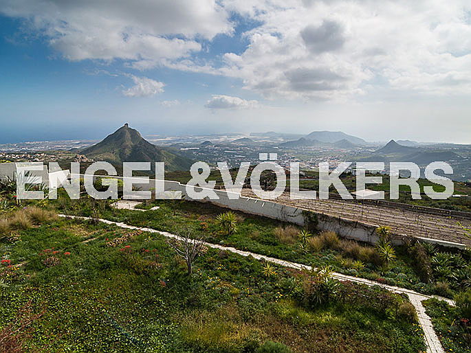  Costa Adeje
- Real Estate with sea views near San Lorenzo, Vilaflor, Tenerife South