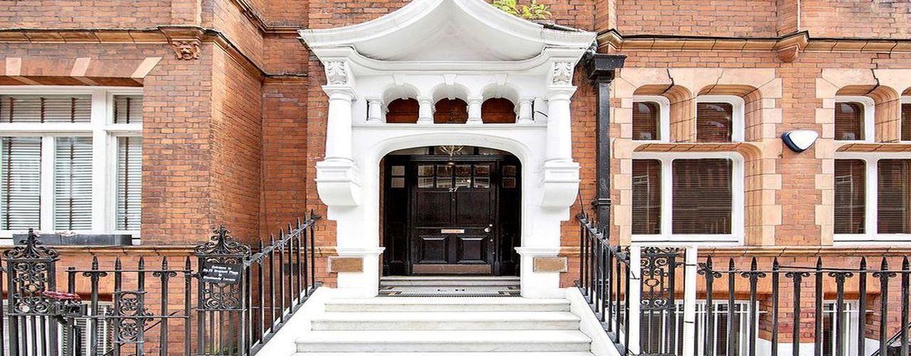 Property for sale in Chelsea Houses for sale in Central London Luxury properties Apartments