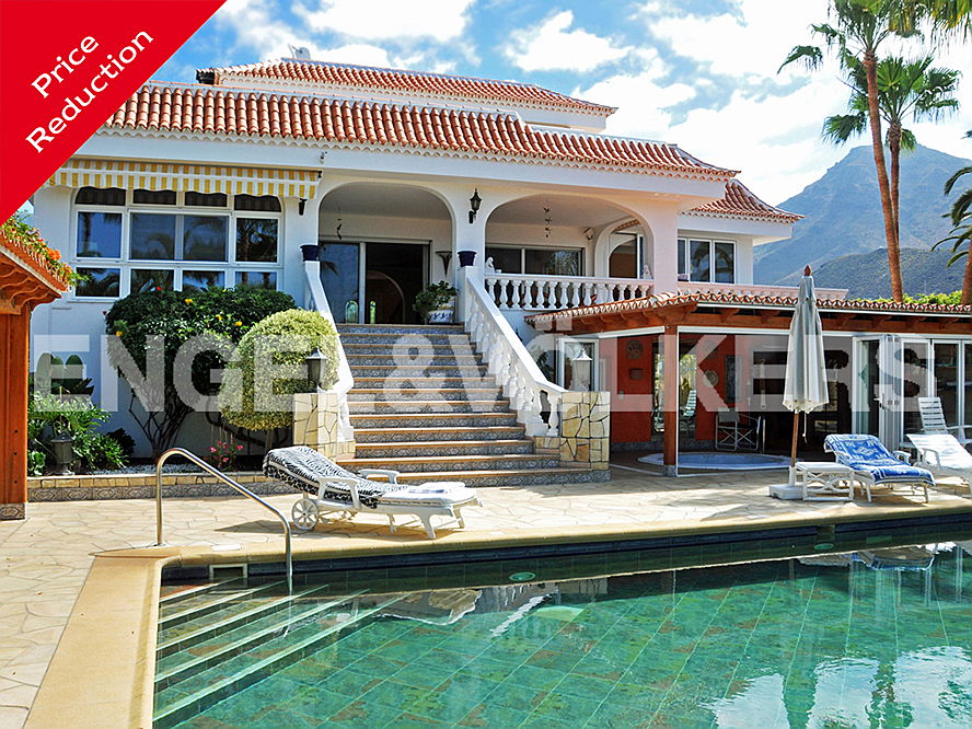  Costa Adeje
- Casas en venta en Tenerife: Villa de ensueño en Costa Adeje, Tenerife Sur!
