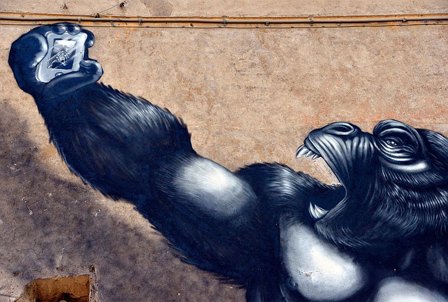  Roma
- Gorilla murales magliana Gomez