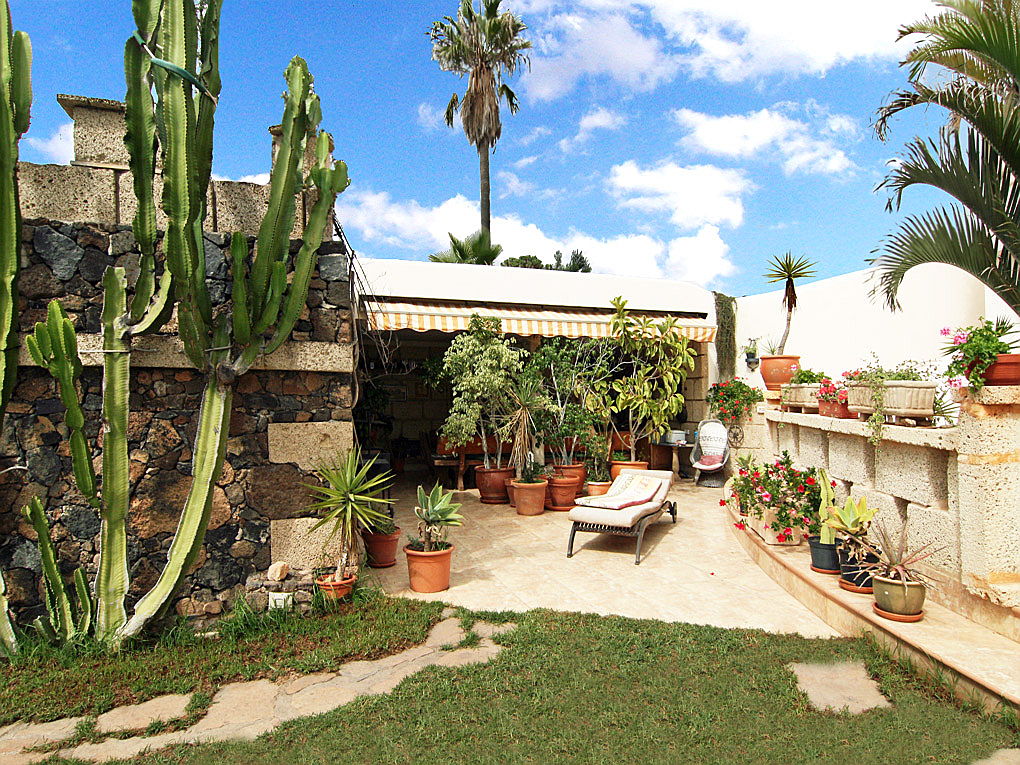  Costa Adeje
- Country Estate San Miguel garden