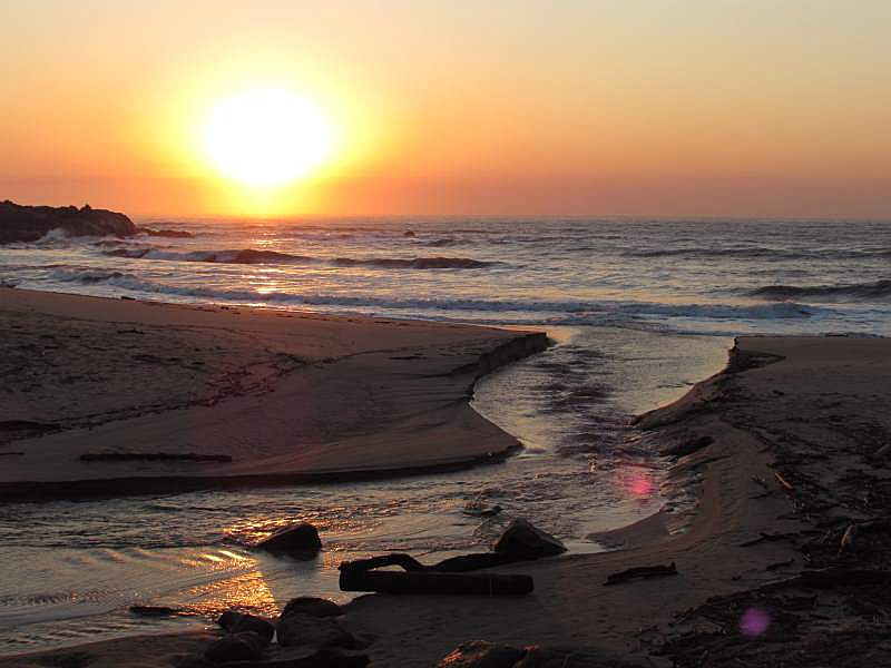 KwaZulu-Natal nude beach open for business