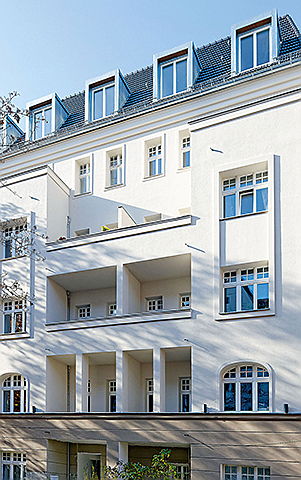  Berlin
- Koblenzer Straße 2.jpg