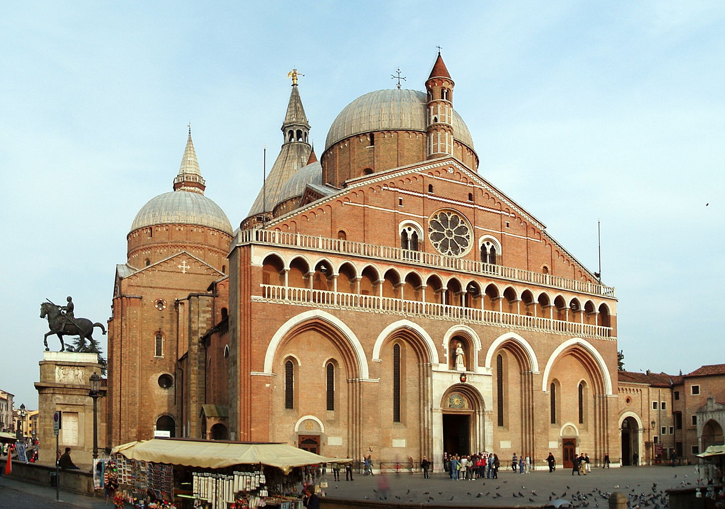  Padova
- Basilica_di_Sant'Antonio_da_Padova