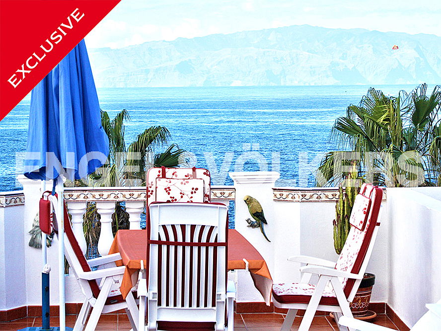  Costa Adeje
- Property for sale in Tenerife: Duplex in Playa de La Arena, Tenerife South, Engel & Völkers Costa Adeje